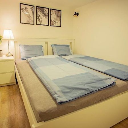 Cosy 2 Bedroom Flat In Akacfa St., Sol Budapeşte Dış mekan fotoğraf